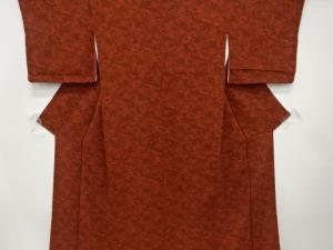 縮緬地　流水に花模様　小紋着物